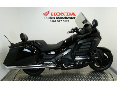 Honda GL1800 (Black)